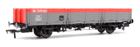 Rapido Trains 915014 OO Gauge OAA No. 100021, Railfreight red/grey