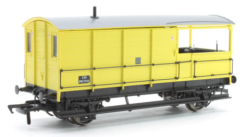 Rapido Trains 918010 OO Gauge GWR Dia. AA20 ‘Toad’ No. DW17244, Engineer’s yellow, ZXO TOPS code