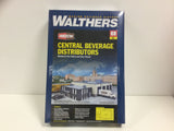 Walthers 933-4042 HO Gauge Central Beverage Distributors with Office Annex Kit