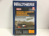 Walthers 933-4071 HO Gauge Modern Concrete Warehouse Background Building Kit
