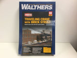 Walthers 933-4096 HO Gauge Traveling Crane with Brick Street Kit