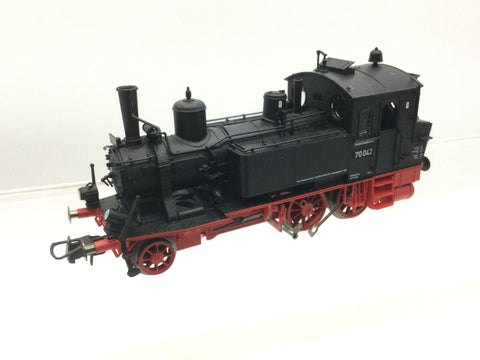 Roco 73042 HO Gauge DB BR70.0 Steam Locomotive III (NEEDS ATTN)