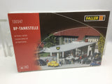 Faller 130347 HO/OO Gauge BP Petrol Station Kit II