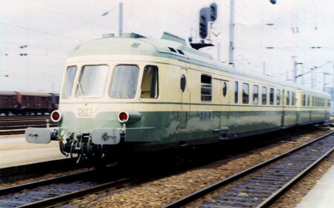 Jouef HJ2462S HO Gauge SNCF RGP 1 Diesel Railcar & Trailer IV (DCC-Sound)