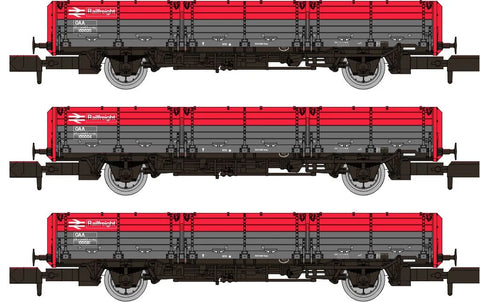 Rapido Trains 956003 N Gauge OAA Triple Pack – Railfreight Pack 1