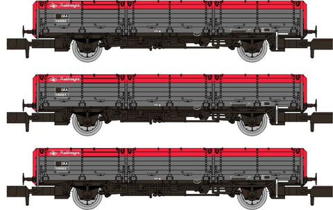 Rapido Trains 956004 N Gauge OAA Triple Pack – Railfreight Pack 2