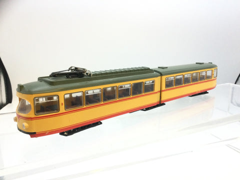 Roco 8501 HO Gauge Duwag Tram (NEEDS ATTN)