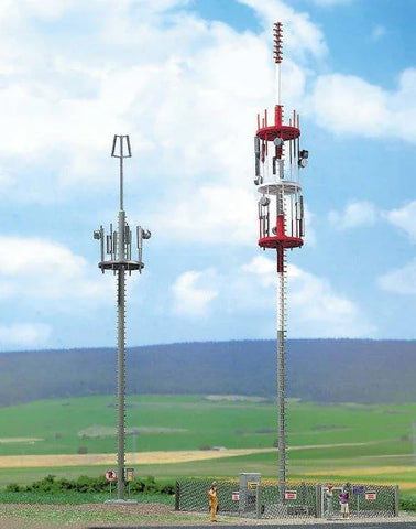 Busch 1021 HO/OO Gauge 2 Mobile Phone Towers Kit