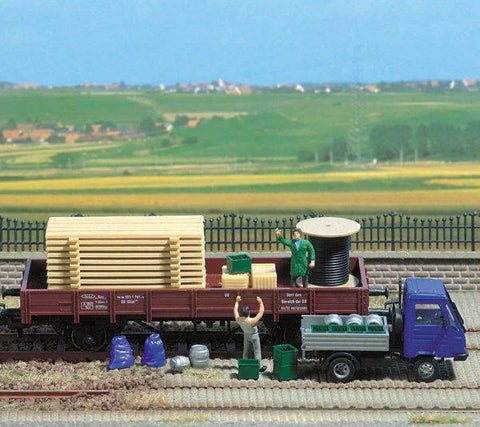 Busch 1132 HO/OO Gauge Freight Goods