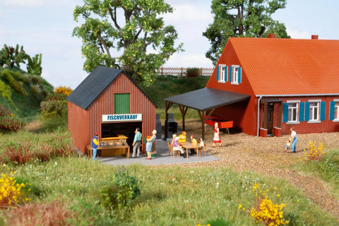 Auhagen 11475 HO/OO Gauge Farm Shop with Outbuilding Kit