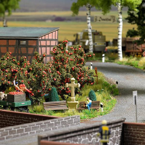 Busch 1236 HO/OO Gauge Park Benches with Trees and Stone Cross