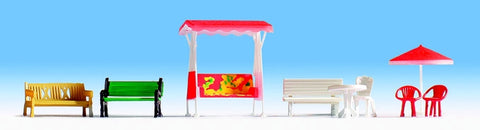 Noch 14813 HO/OO Gauge Garden Furniture Figure Set