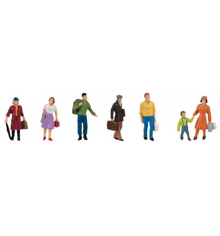 Faller 151615 HO/OO Gauge On the Platform (7) Figure Set