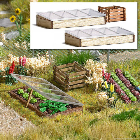 Busch 1523 HO/OO Gauge Wooden Hotbeds and Compost Container Kit