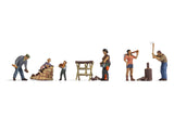 Noch 15616 HO/OO Gauge Chopping Wood (5) Figure Set