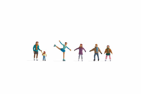 Noch 15824 HO/OO Gauge Ice Skater/Skating Figures Set