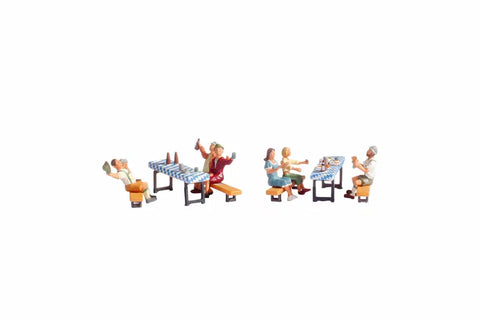 Noch 15832 HO/OO Gauge Beer Garden/Drinker Figures