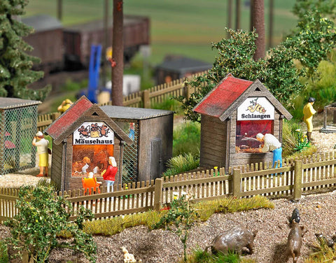 Busch 1587 HO/OO Gauge Petting Zoo Kit