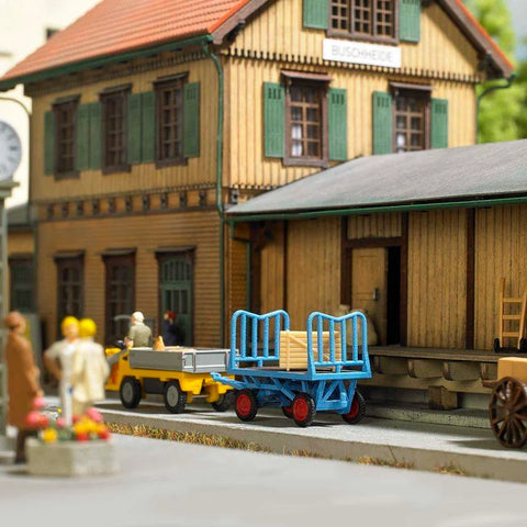 Busch 1624 HO/OO Gauge Platform Cart with Accessories Kit