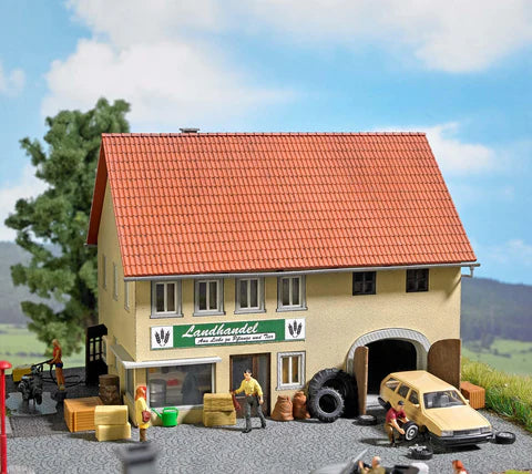 Busch 1665 HO/OO Gauge Farm Shop Kit
