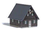 Busch 1920 HO/OO Gauge Foresters Lodge Kit