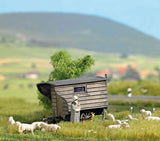 Busch 1981 HO/OO Gauge Shepherd Hut Kit