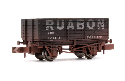 Dapol 2F-071-083 N Gauge 7 Plank Wagon Ruabon 820 Weathered