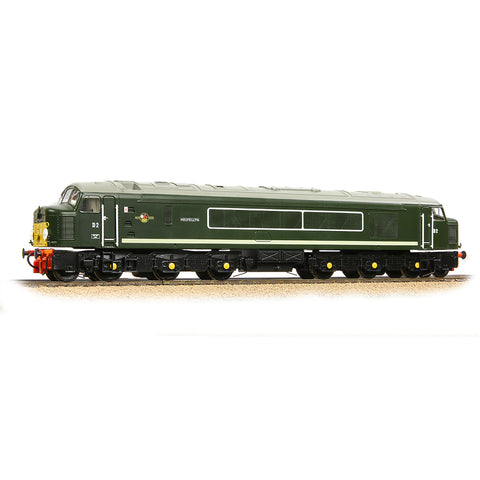 Bachmann 32-653 OO Gauge Class 44 Disc Headcode D2 'Helvellyn' BR Green (Small Yellow Panels)