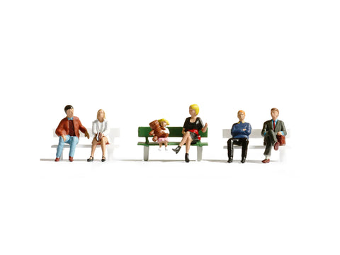 Noch 36530 N Gauge Sitting People