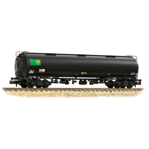 Graham Farish 373-566 N Gauge BR 102T TEA Bogie Tank Wagon 'BP' Black