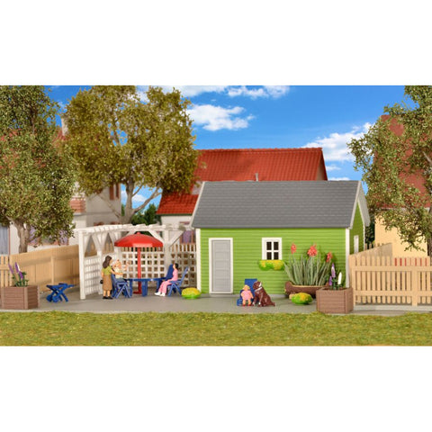 Kibri 38658 HO/OO Gauge Allotment House & Fence Kit