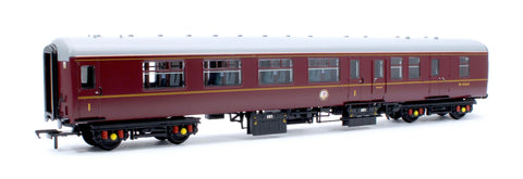 Bachmann 39-413K OO Gauge BR Maroon Mk2A BFK Brake First Corridor Support Coach