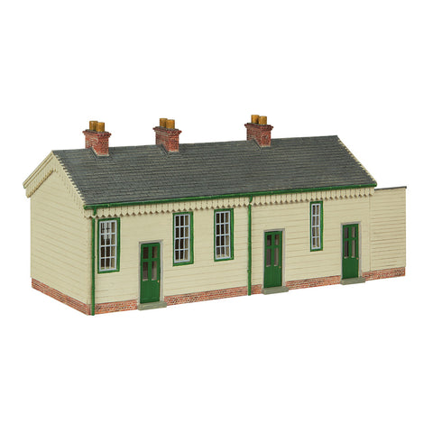 Bachmann 44-0187A OO Gauge S&DJR Wooden Station Building Green and Cream