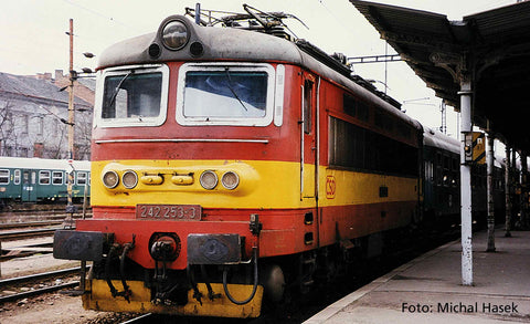 Piko 97408 HO Gauge Expert CSD Rh242 Electric Locomotive V (DCC-Sound)