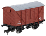 Dapol 4F-012-033 OO Gauge Ventilated Van BR Bauxite B768122