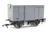 Dapol 4F-011-027 OO Gauge Ventilated Van BR Grey 183311