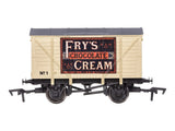 Dapol 4F-012-047 OO Gauge Ventilated Van Frys Chocolate Cream No.1