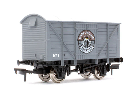 Dapol 4F-012-077 OO Gauge Ventilated Van Titanic Brewery Cappuccino Stout