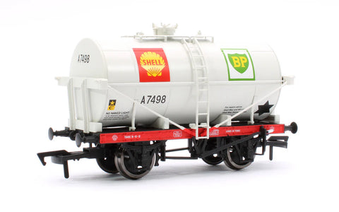 Dapol 4F-058-002 OO Gauge 14t Class A Tank Wagon BP Silver A7498