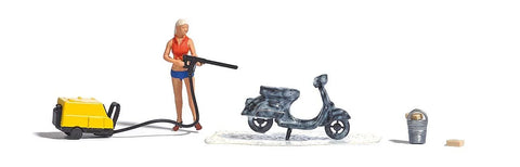 Busch 7833 HO/OO Gauge Scooter Wash