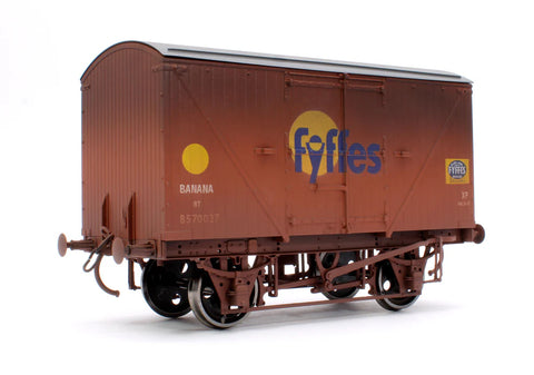 Dapol 7F-016-009W O Gauge Banana Van Fyffes Bauxite Large Logo B570027 Weathered