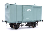 Dapol 7F-065-001 O Gauge LMS Standard 12T Van Grey 505010
