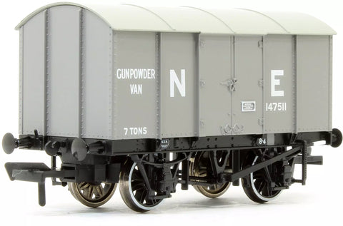 Rapido Trains 902009 OO Gauge Gunpowder Van LNER No.147511 (RCH Pattern)