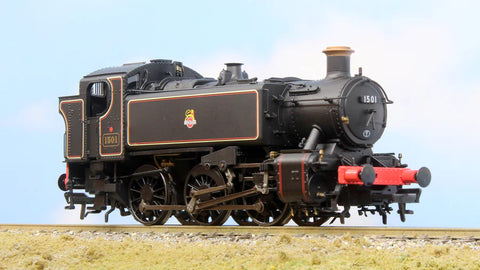 Rapido Trains 904005 OO Gauge 15xx BR Lined Black As Preserved 1501