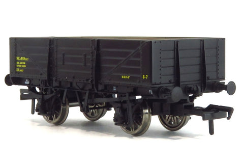 Rapido Trains 906010 OO Gauge 5 Plank Wagon BR Engineers Black DS14157