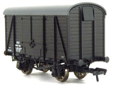 Rapido Trains 927009 OO Gauge D1426 10t Covered Van – BR Departmental No.DS47182