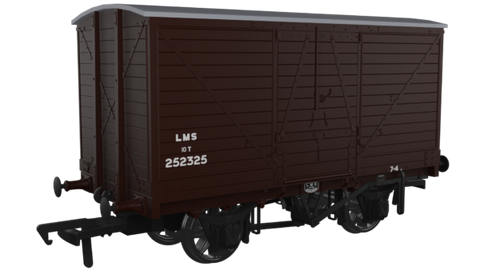 Rapido Trains 945009 OO Gauge Dia.88 10T Van 252325 – LMS Bauxite (post-1936)