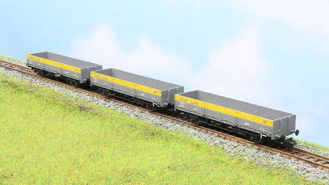 Rapido Trains 956005 N Gauge OAA Triple Pack – Civil Link