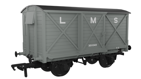 Rapido Trains 976006 OO Gauge CR Dia.67 10t Van – LMS (pre-36) No.301040