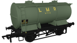 Rapido Trains 981010 OO Gauge Ammonium Nitrate / Chemical Tank Wagon – Longmoor Military Railway No.AD82620